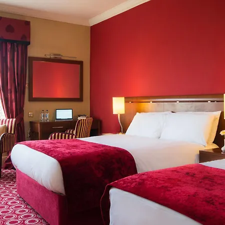 The Great Northern 4*