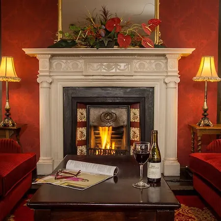 The Great Northern 4*