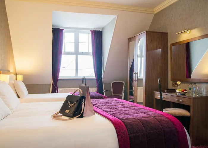 The Great Northern 4* Бандоран